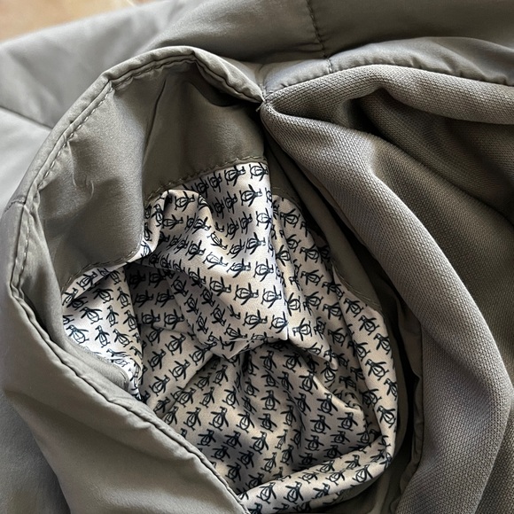 Original Penguin Water-Repellent Quilted Poly Filled Super Light Packable Vest - Picture 10 of 16